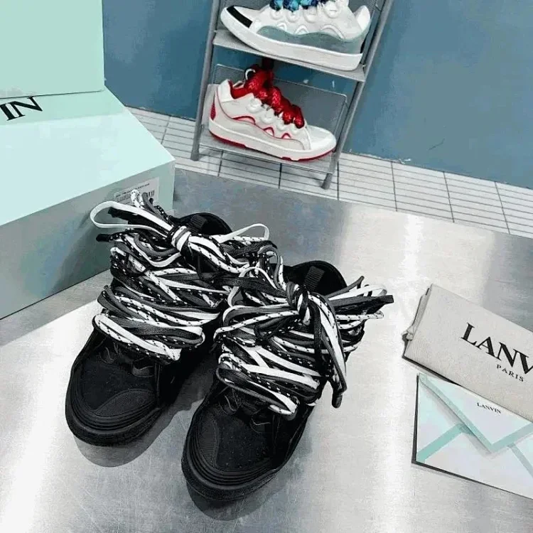 LEATHER CURB SNEAKERS(22+ Styles)